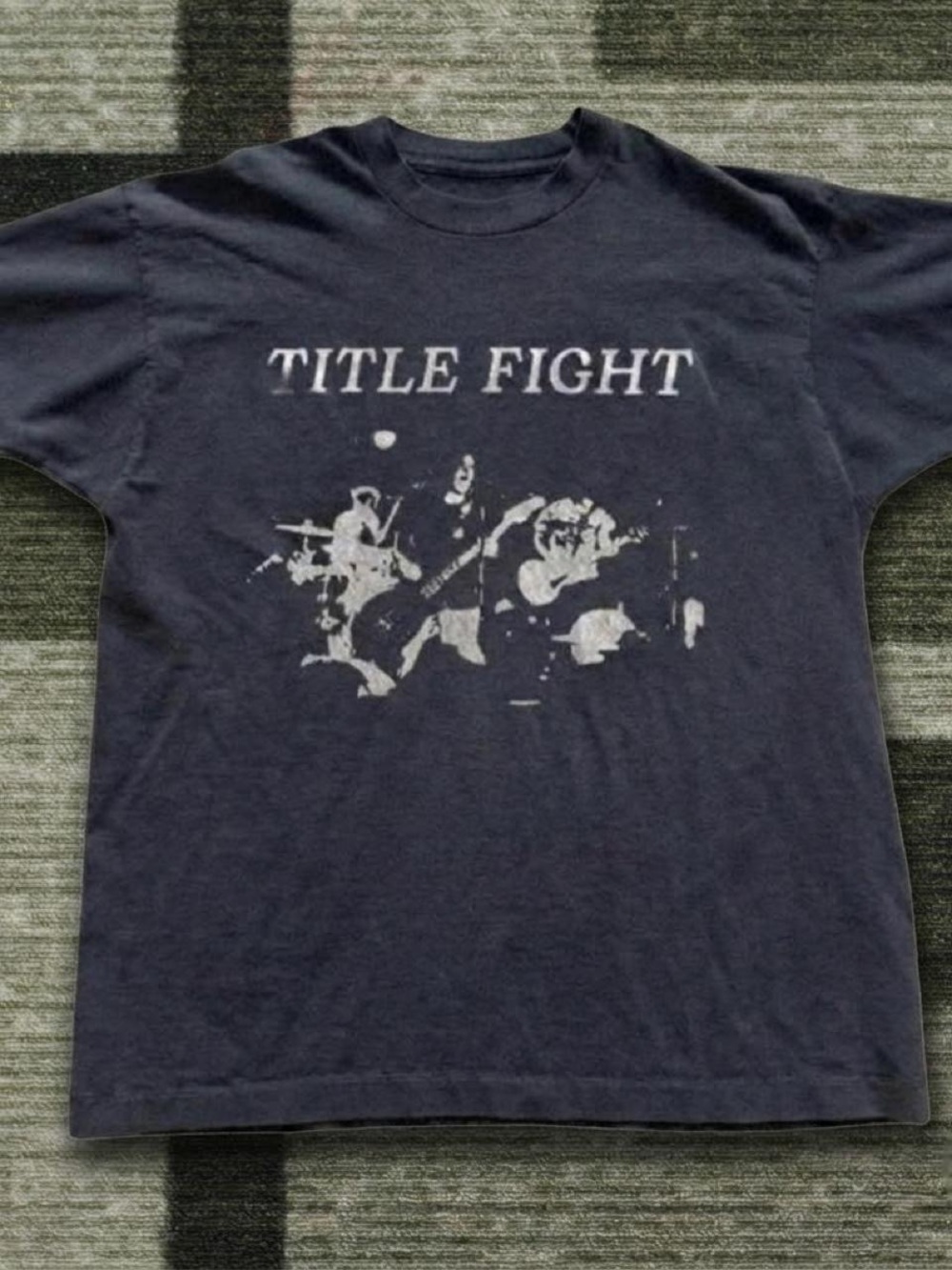 Gildan Black 'Title Fight' Graphic Band Tee